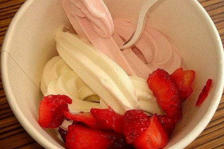 Cream, Strawberry
